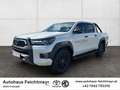 Toyota Hilux DK 2,8 D-4D 4WD /6A. Invincible Mild Hybrid 4t. Weiß - thumbnail 1