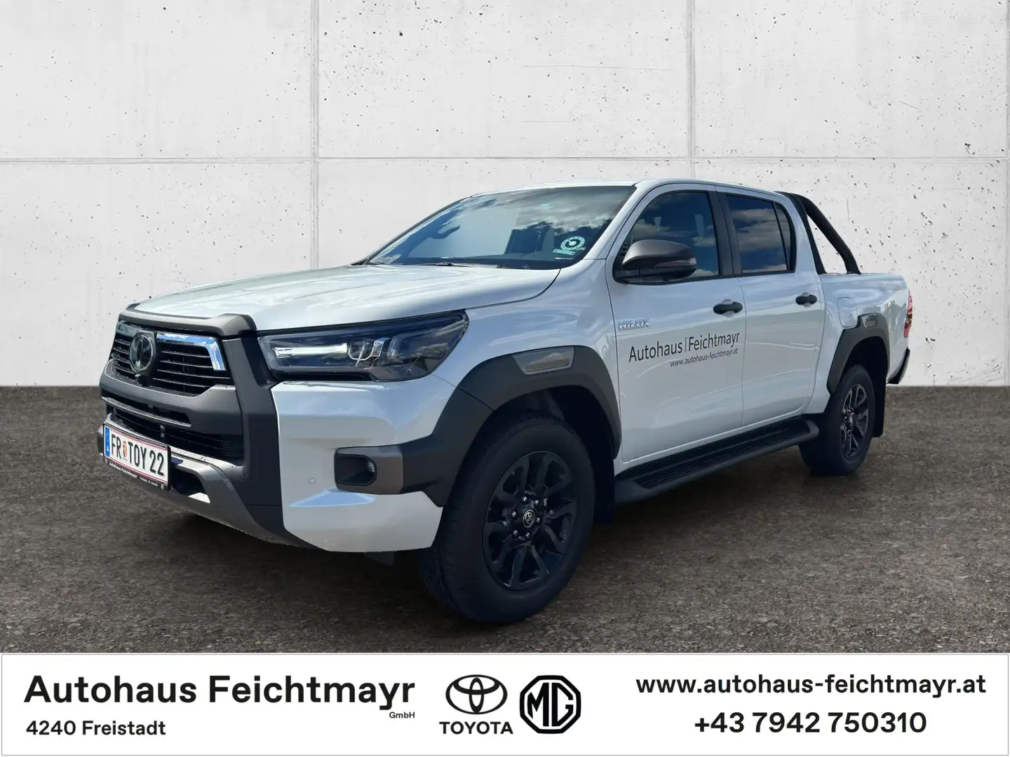 Toyota Hilux DK 2,8 D-4D 4WD /6A. Invincible Mild Hybrid 4t. Weiß - 1
