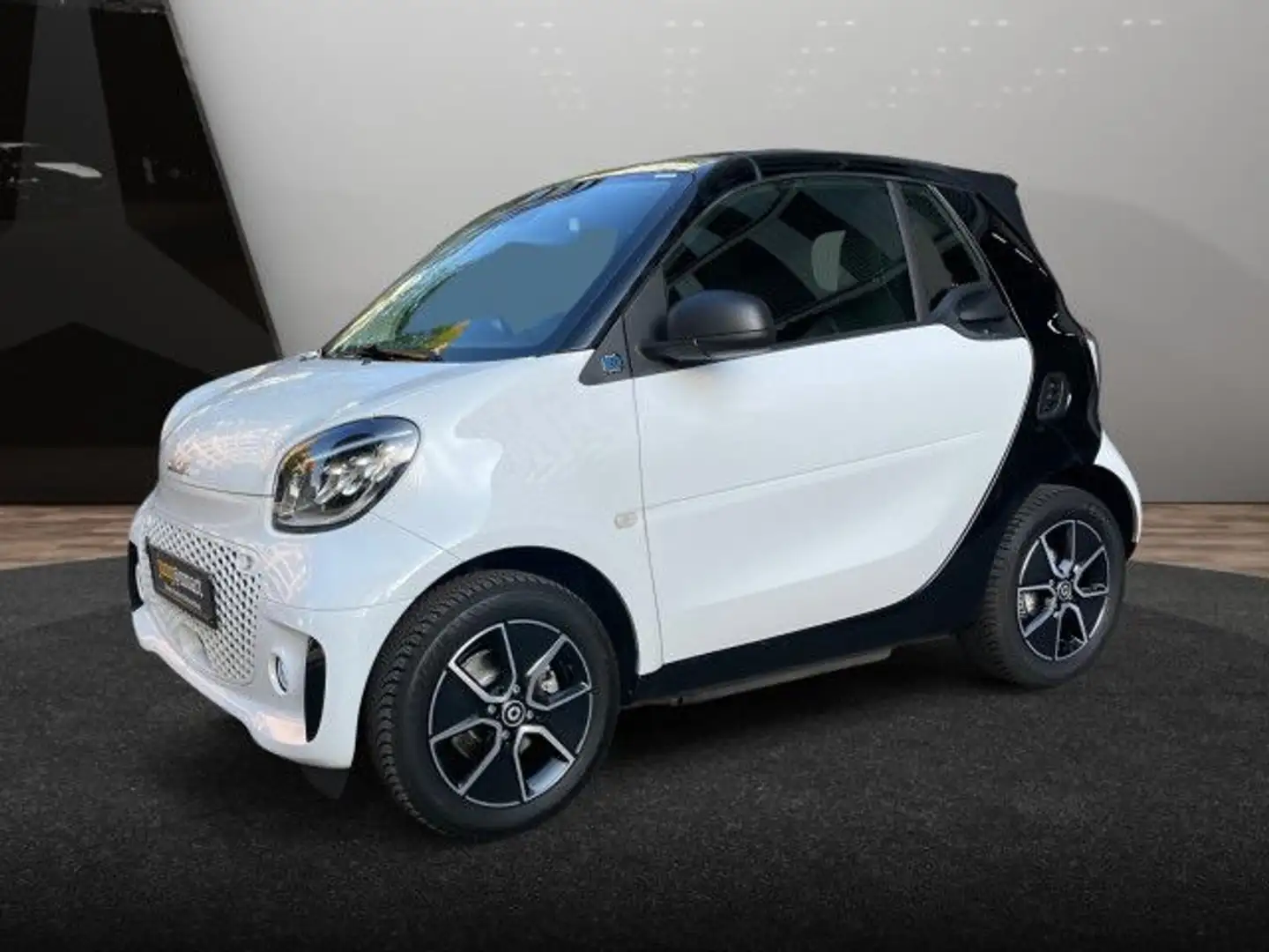 smart forTwo EQ 60kWed passion SHZ PDC+Kamera Ambiente Wit - 2