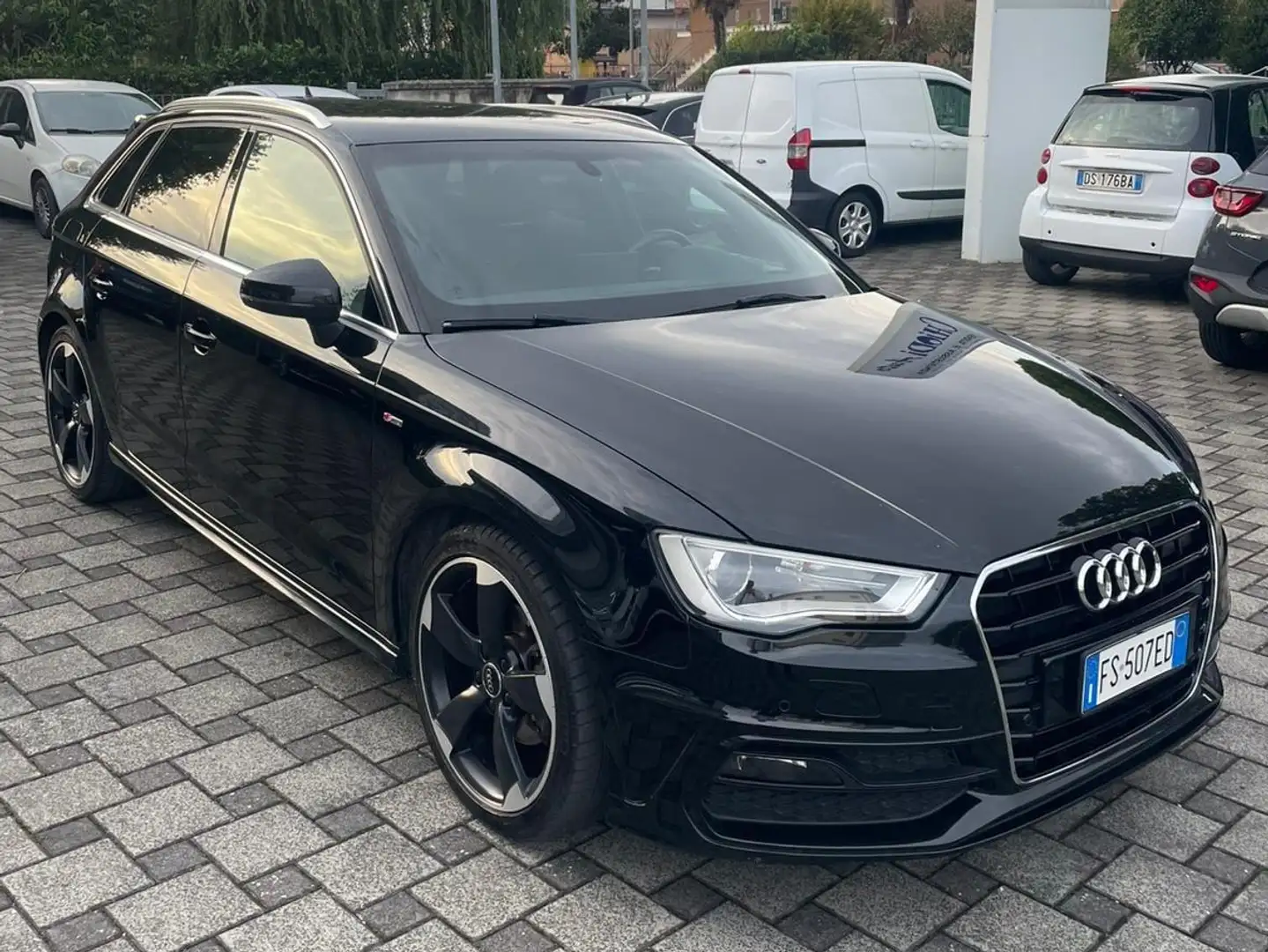 Audi A3 Sportback Ambition S-Line Noir - 1
