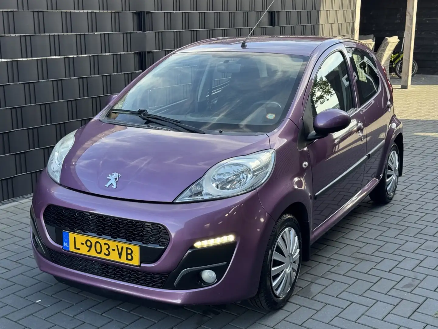 Peugeot 107 1.0 Access 2012| PAARS| LED| FACELIFT| 5DRS| 132DK Burdeos - 1