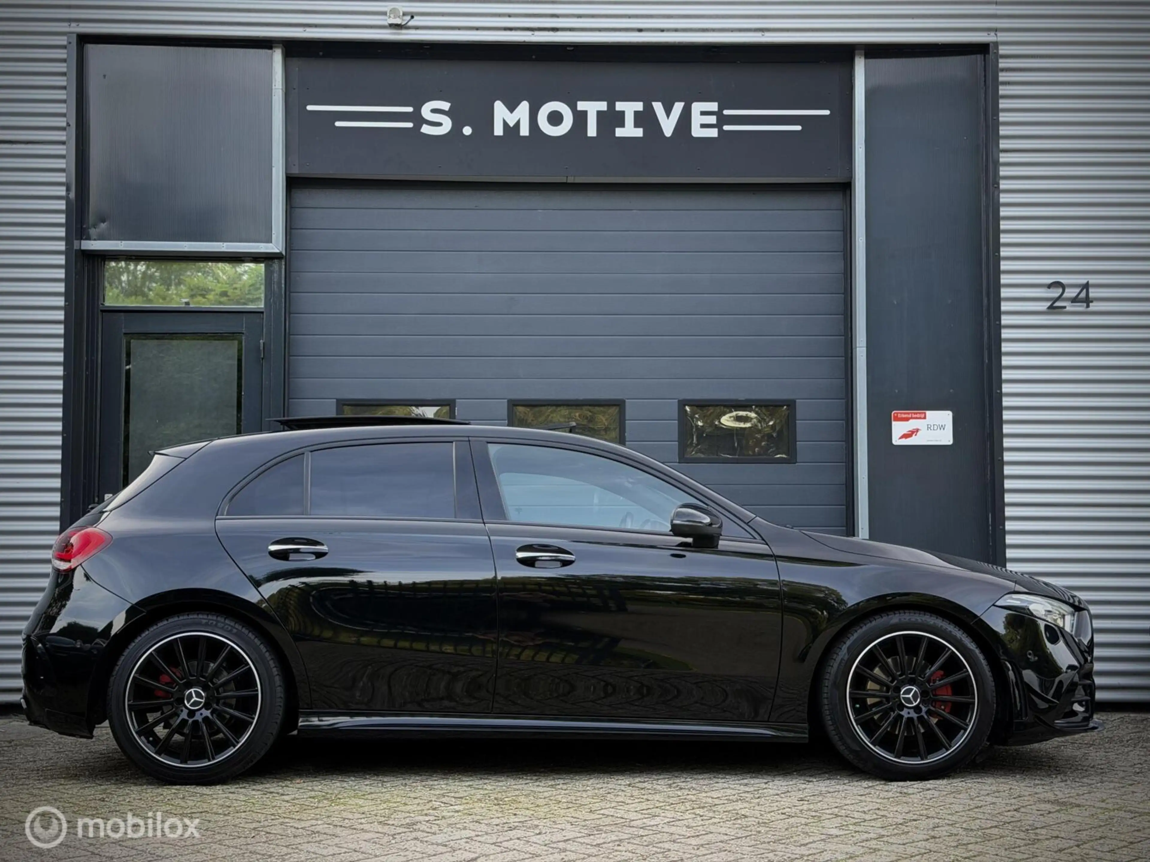 Mercedes-Benz A 180 Business Solution AMG, Night, Pano, Org NL Auto, A — photo 14