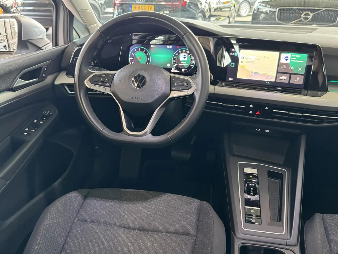 Volkswagen Golf 1.0 eTSI 81kW DSG Life Grijs - 2