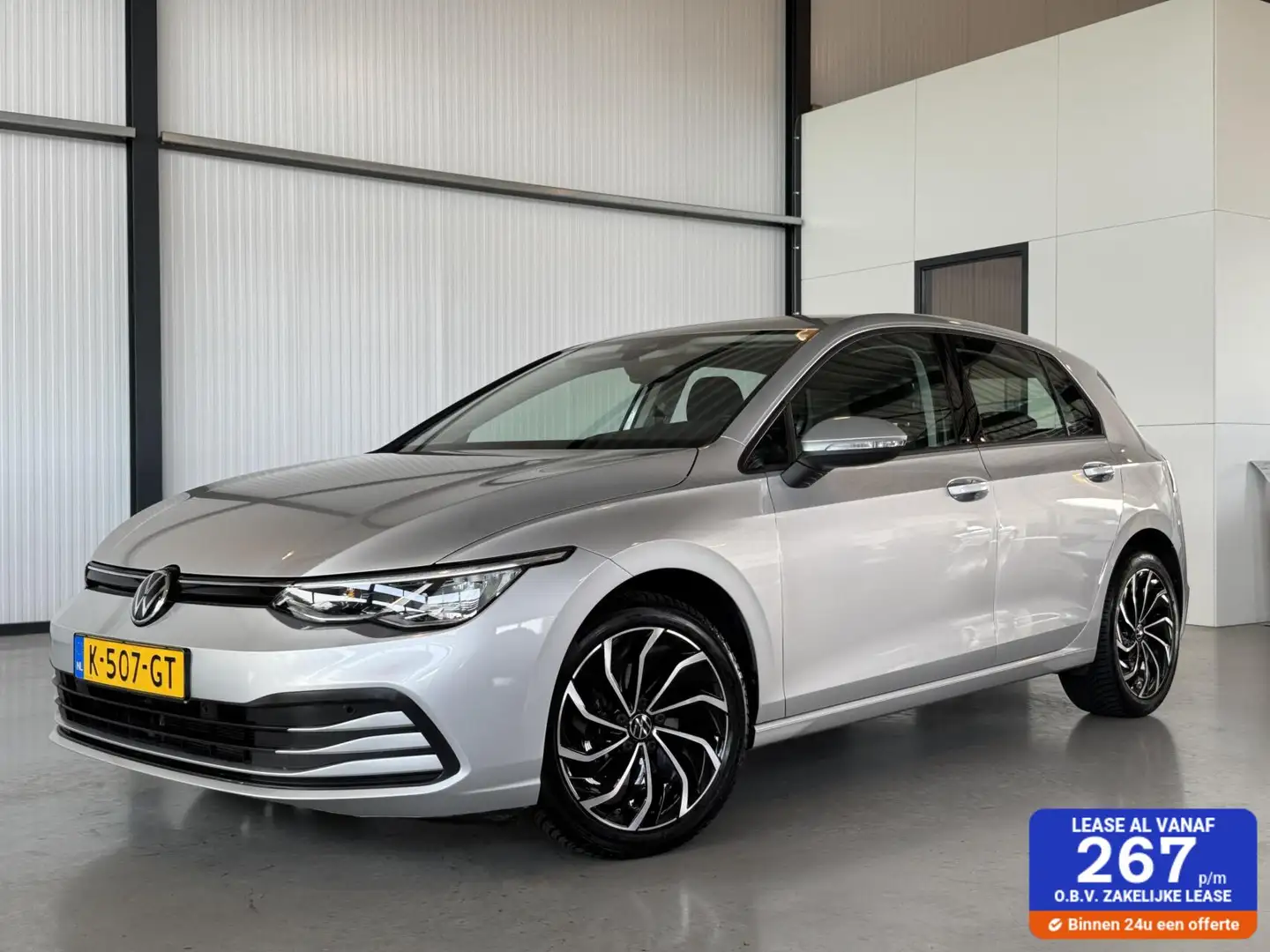 Volkswagen Golf 1.0 eTSI 81kW DSG Life Grau - 1