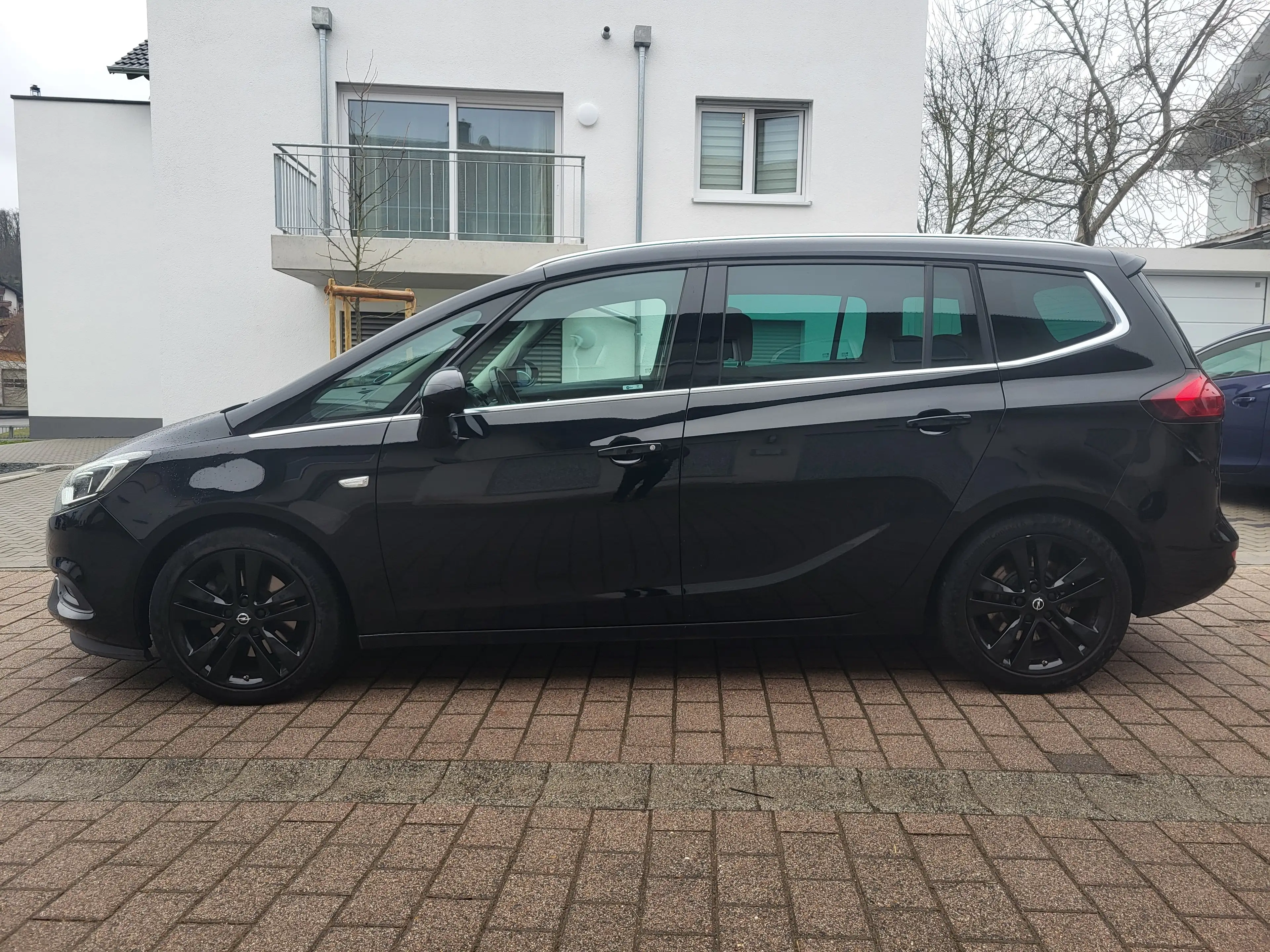 Opel Zafira Tourer 2.0 CDTI Business Innovation*7-Sitzer* — photo 10