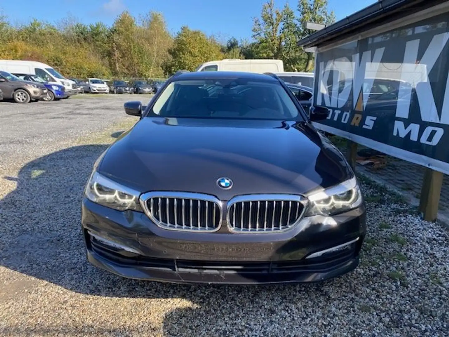 BMW 520 Touring dA Business Edition (ACO) Grau - 2