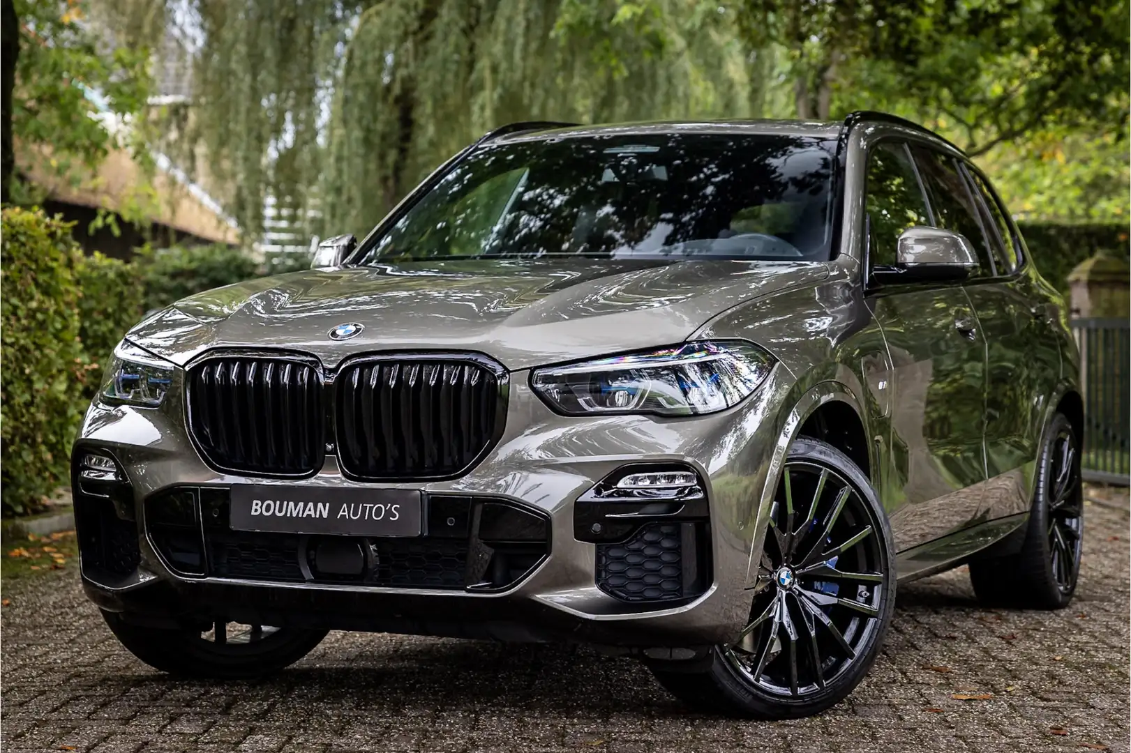 BMW X5 xDrive45e M Sport M Stoelen Laser 22" Manhattan HU Vert - 1