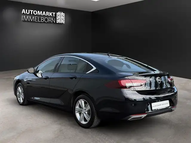 Opel Insignia view 6