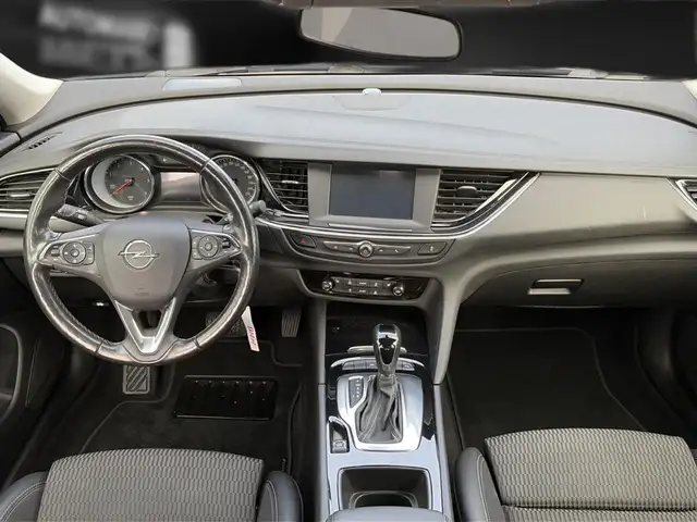 Opel Insignia view 14