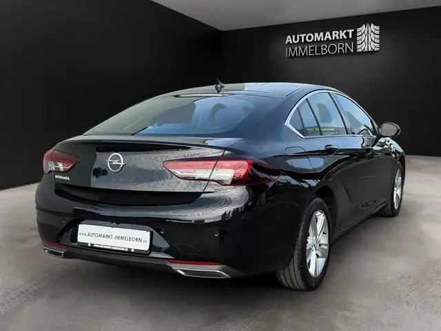 Opel Insignia view 7