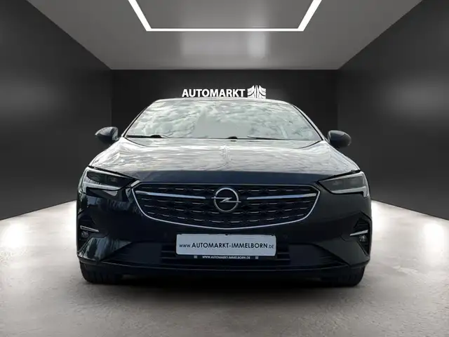 Opel Insignia view 9
