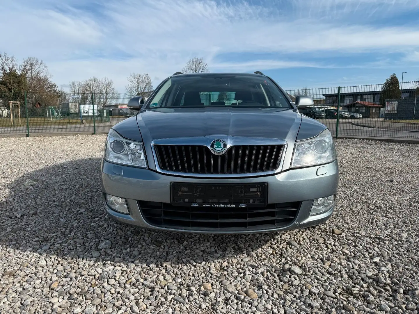 Skoda Octavia Combi Garantie Gris - 2