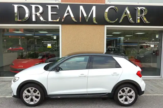 Audi A1 view 2