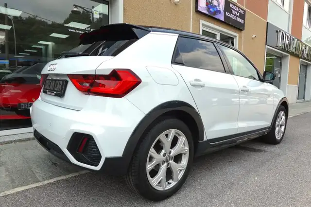 Audi A1 view 5