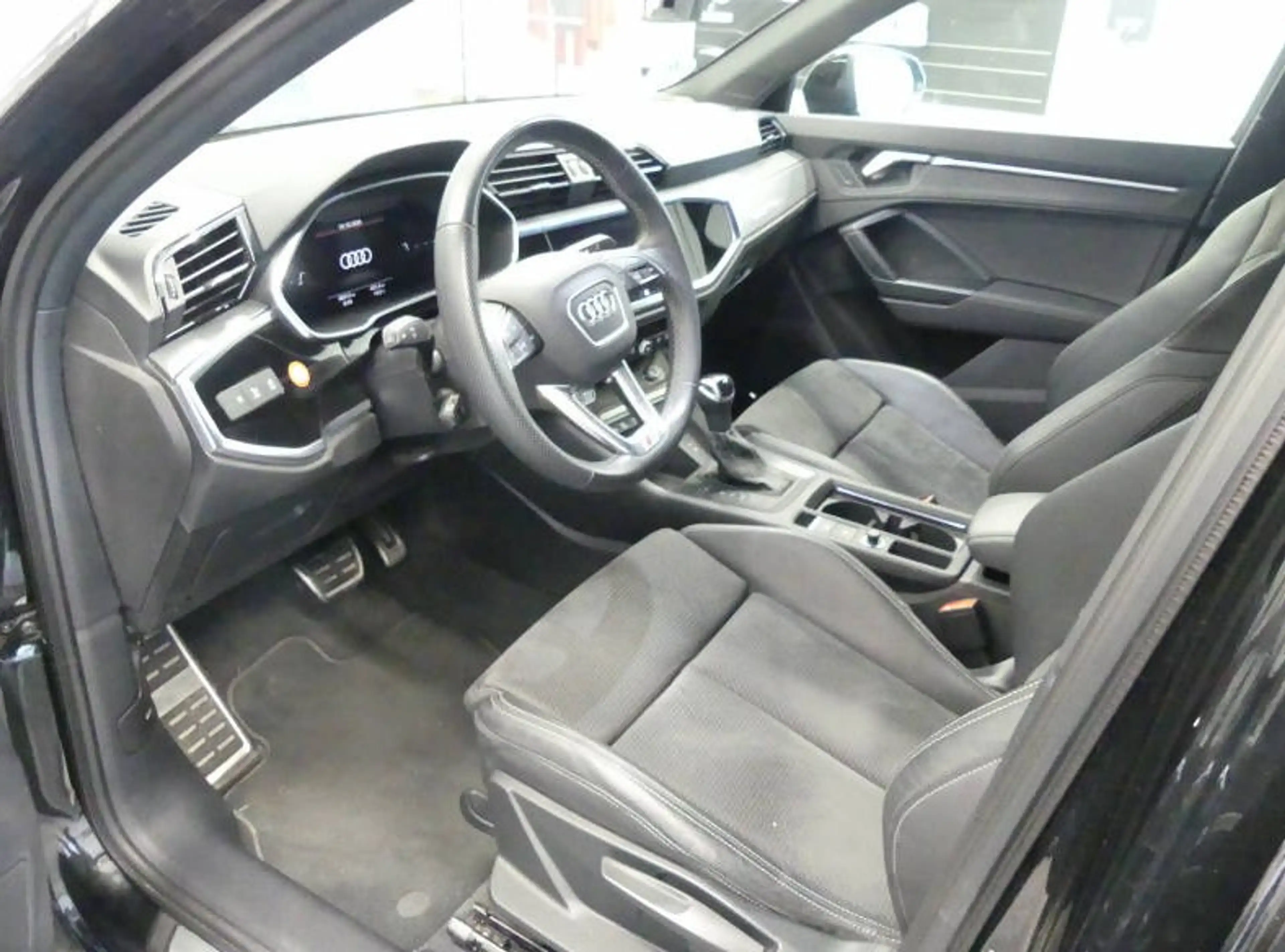 Audi Q3 Sportback 35 TFSI 2x S line SONOS SHZ KAMERA — photo 3