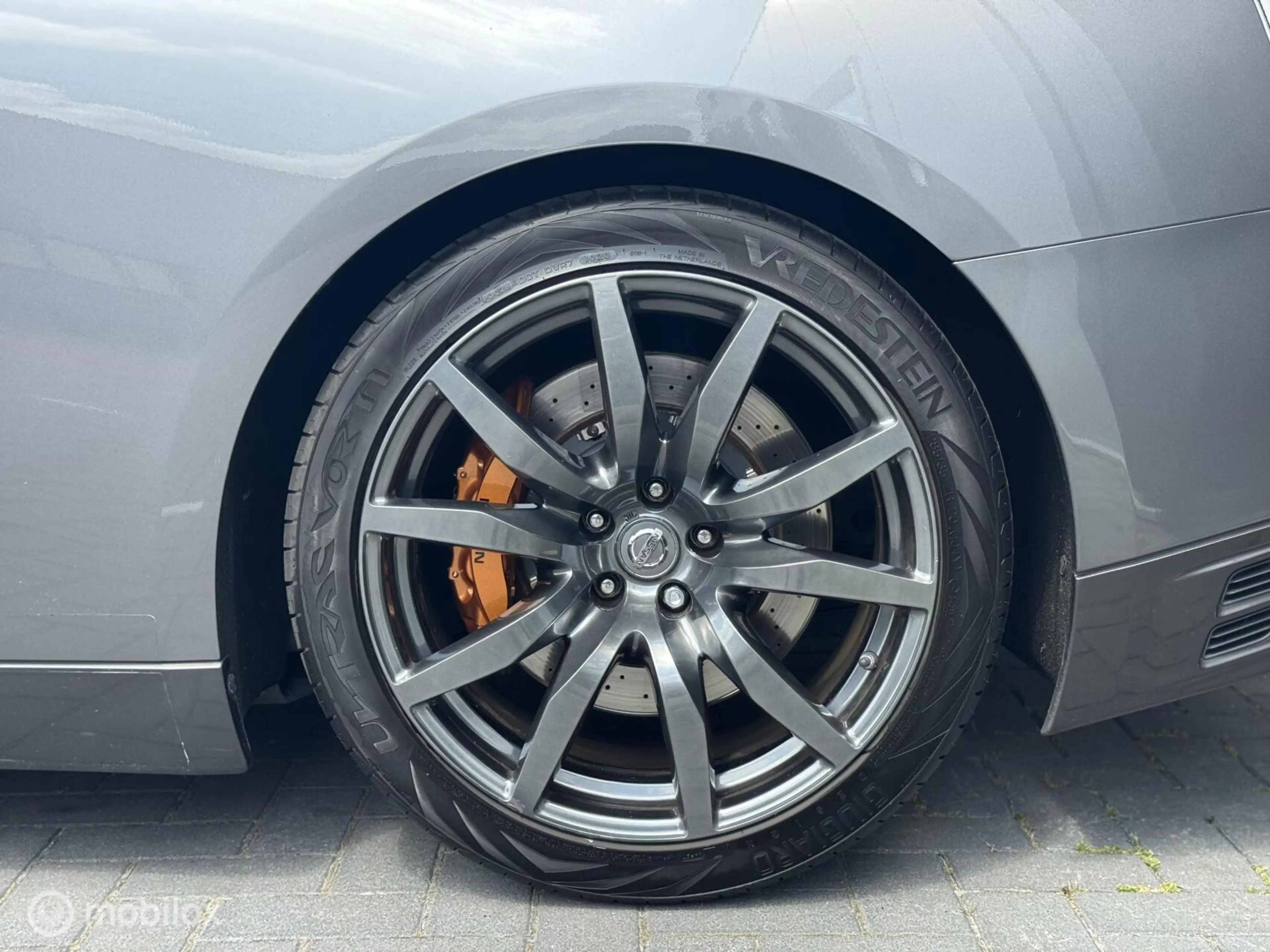 Nissan GT-R 3.8 V6 Gentleman Edition MY2013 | STOCK | — photo 10