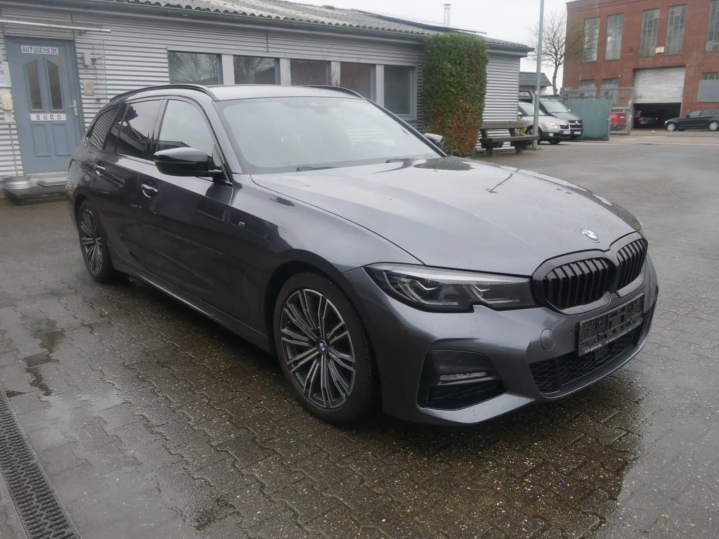 BMW 330 d Touring M Sport Steptronic ACC Head-up Grau - 1