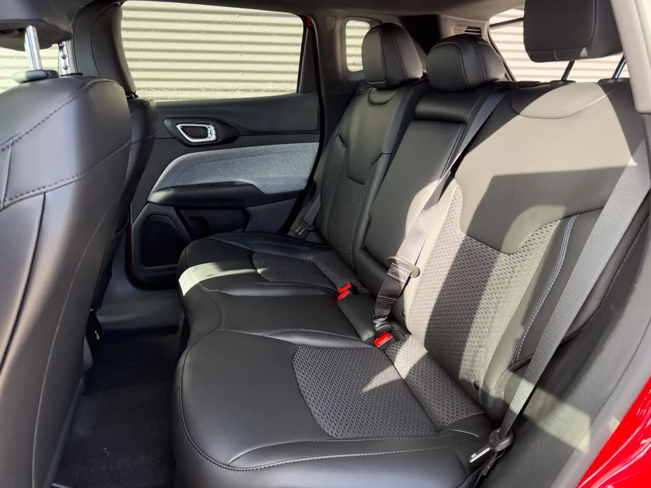 Jeep Compass снимка Jeep Compass