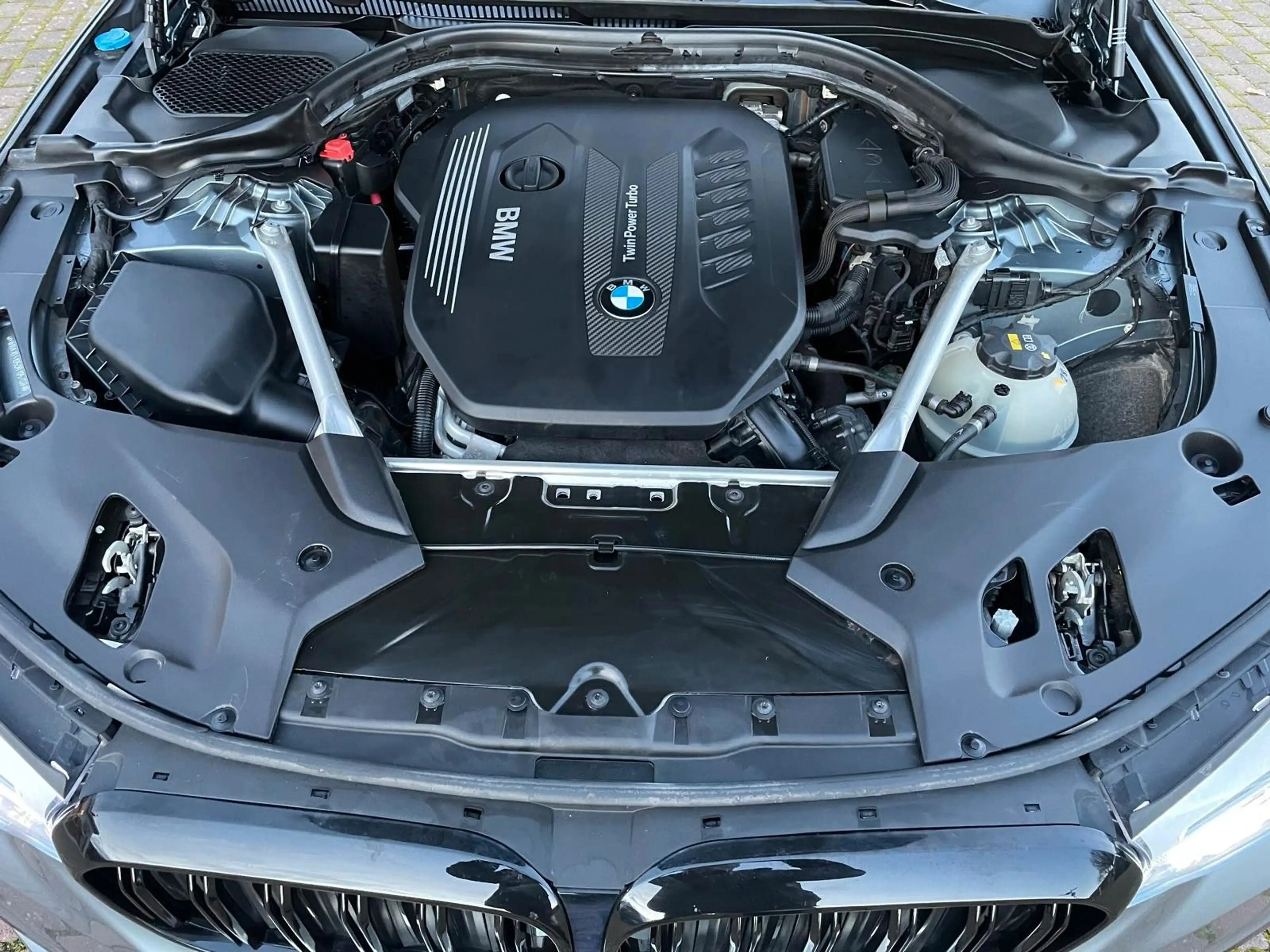 BMW 530 d xDrive M Sport Fast Voll — photo 14