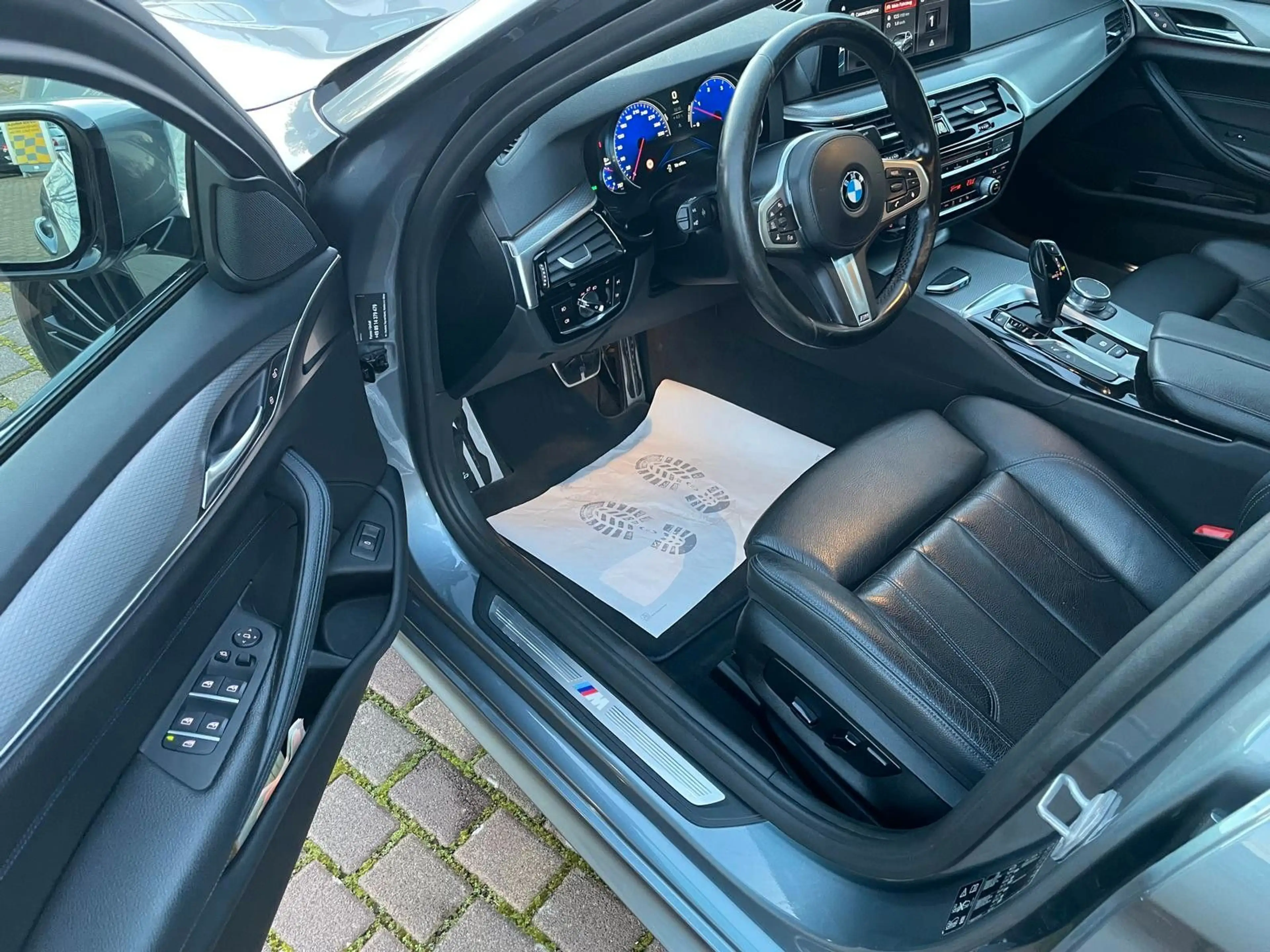 BMW 530 d xDrive M Sport Fast Voll — photo 15