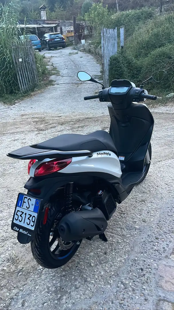 Piaggio Medley 125 s abs Fehér - 2