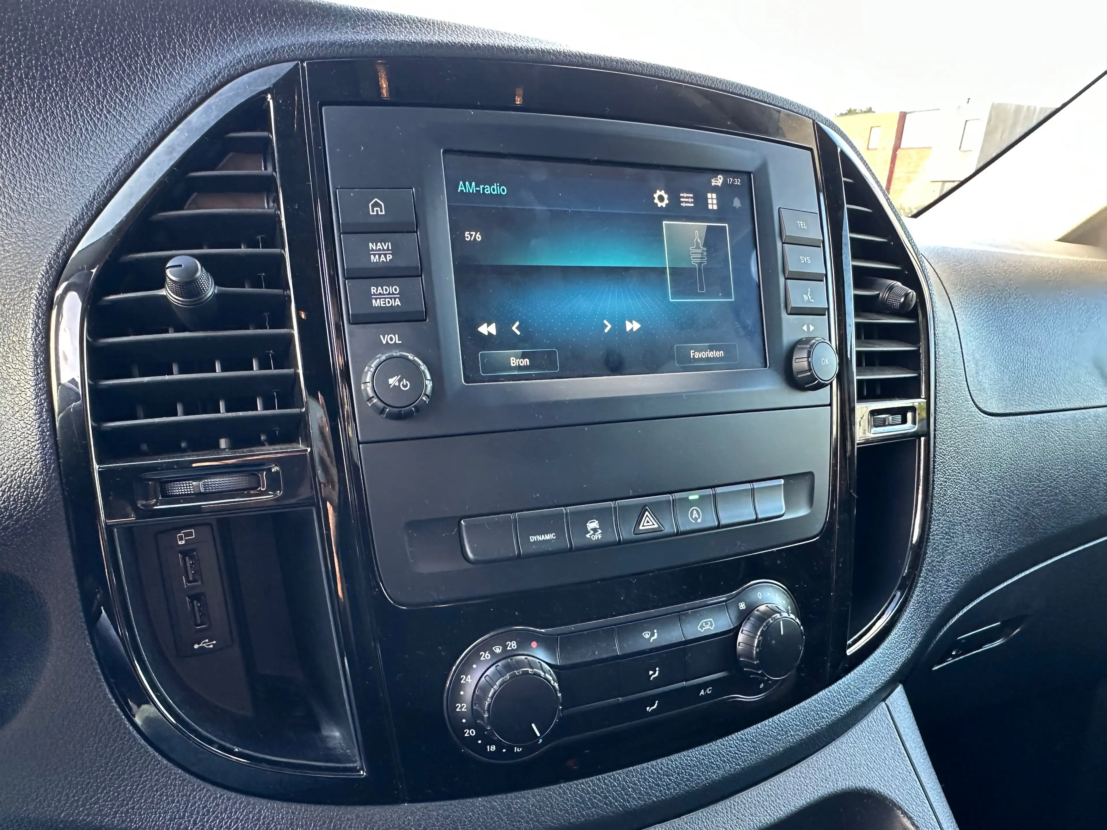 Mercedes-Benz Vito 2.0 BlT *Verlengt L2*Dubb cabine Lichte vracht*Camera*Automaat* — photo 11