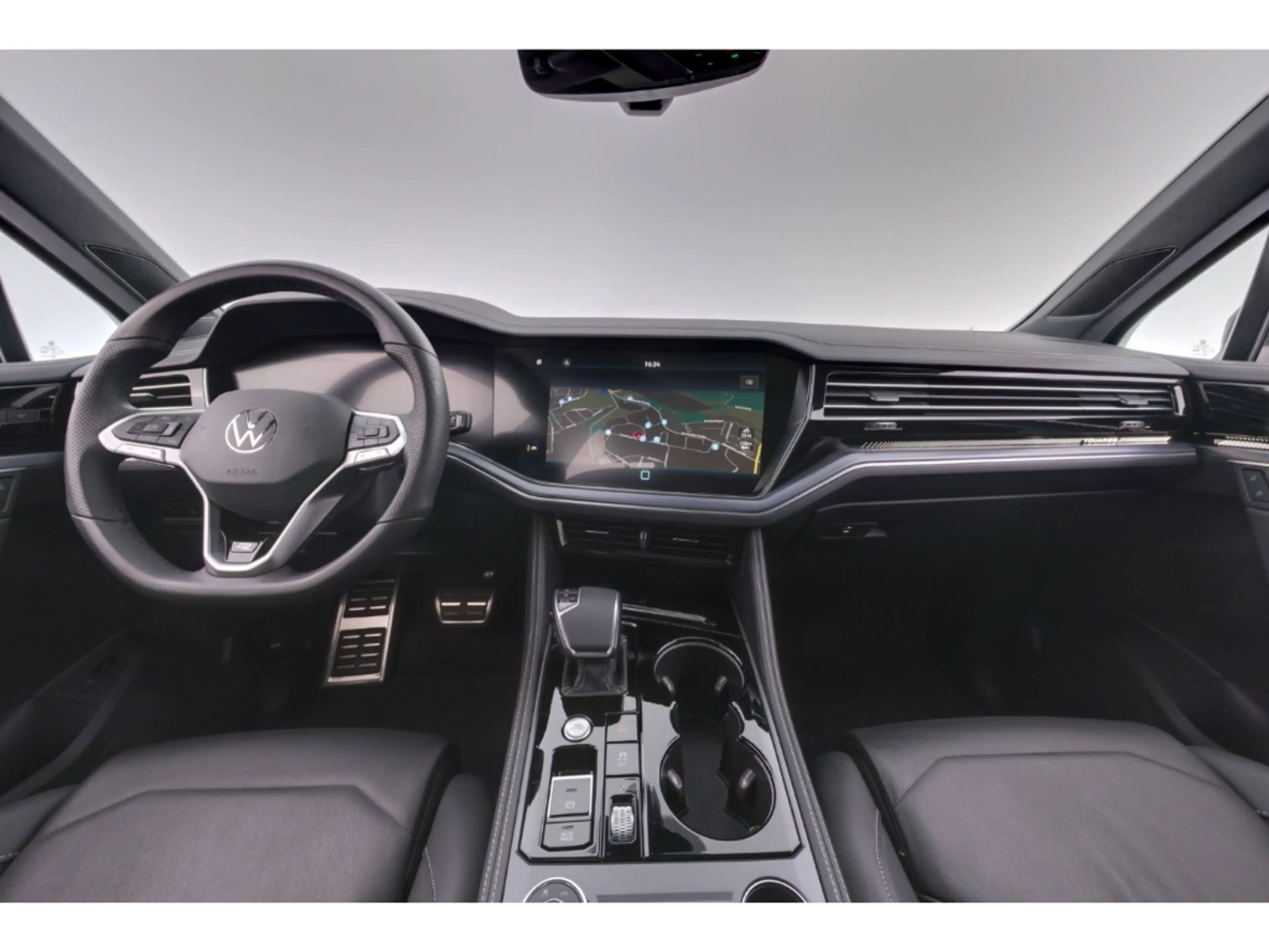 Volkswagen Touareg 3.0 V6TDI 4Motion DSG R-Line+LED+PANO — photo 10