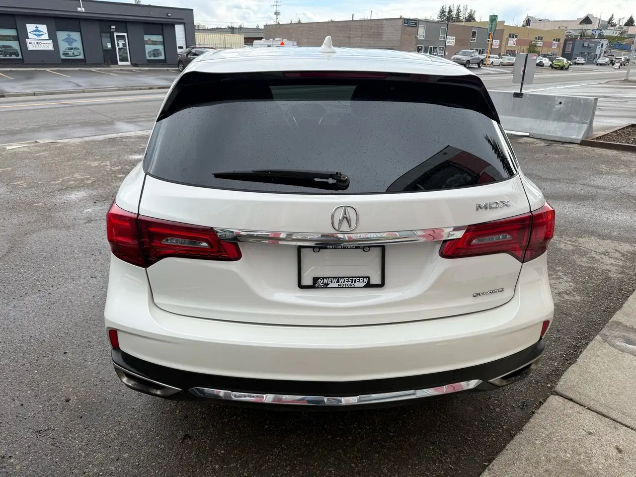 Acura MDX снимка Acura MDX