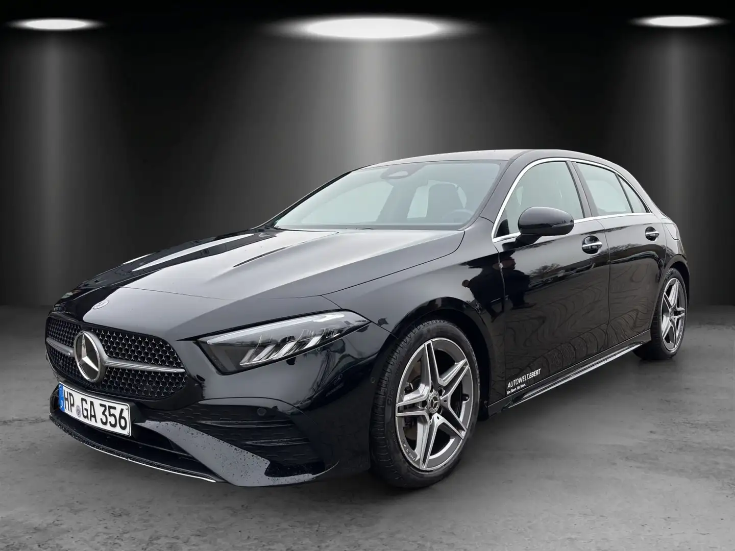 Mercedes-Benz A 180 d AMG Burme DISTRO KeyGO 18" Totwinkel Schwarz - 1