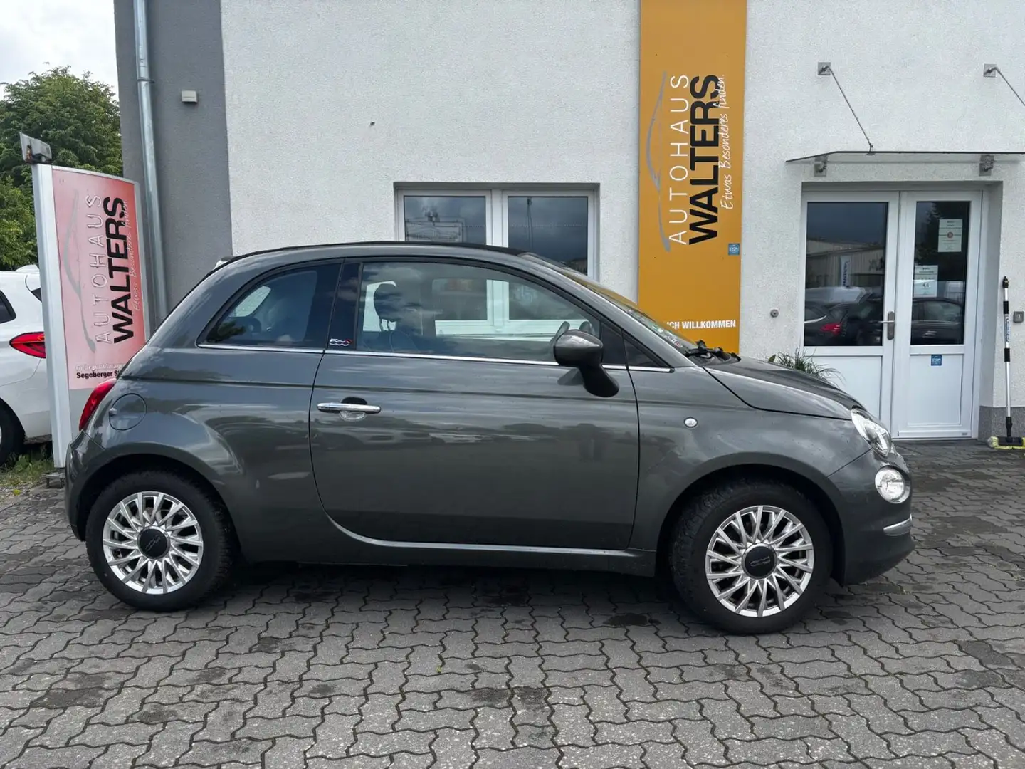 Fiat 500C Automatik - Klimaautomatik - Pdc = Grau - 2