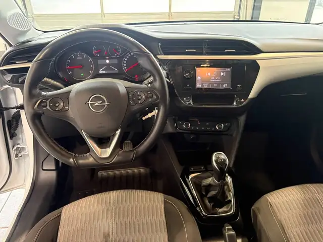 Opel Corsa view 9