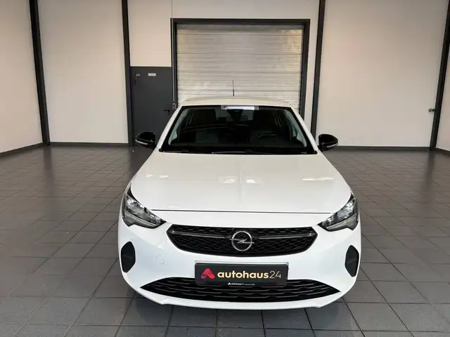 Opel Corsa view 2