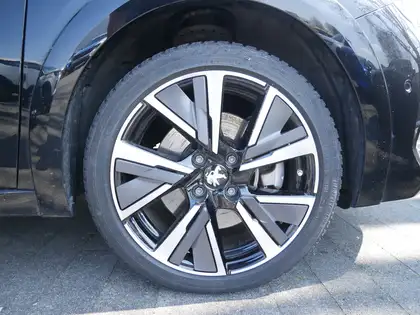 Annonce voiture d'occasion Peugeot e-208 - CARADIZE