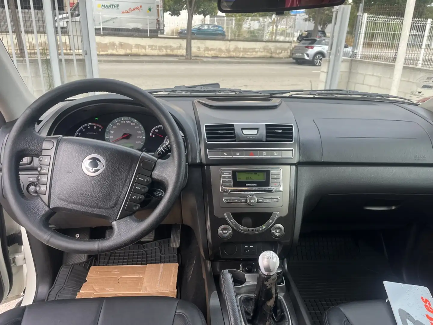 SsangYong Rexton 270Xdi Premium 161 Alb - 2