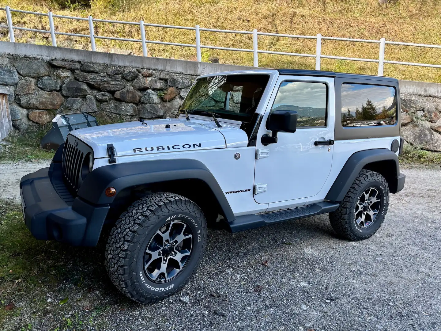 Jeep Wrangler Wrangler Rubicon 2,8 CRD Aut. Rubicon Weiß - 2
