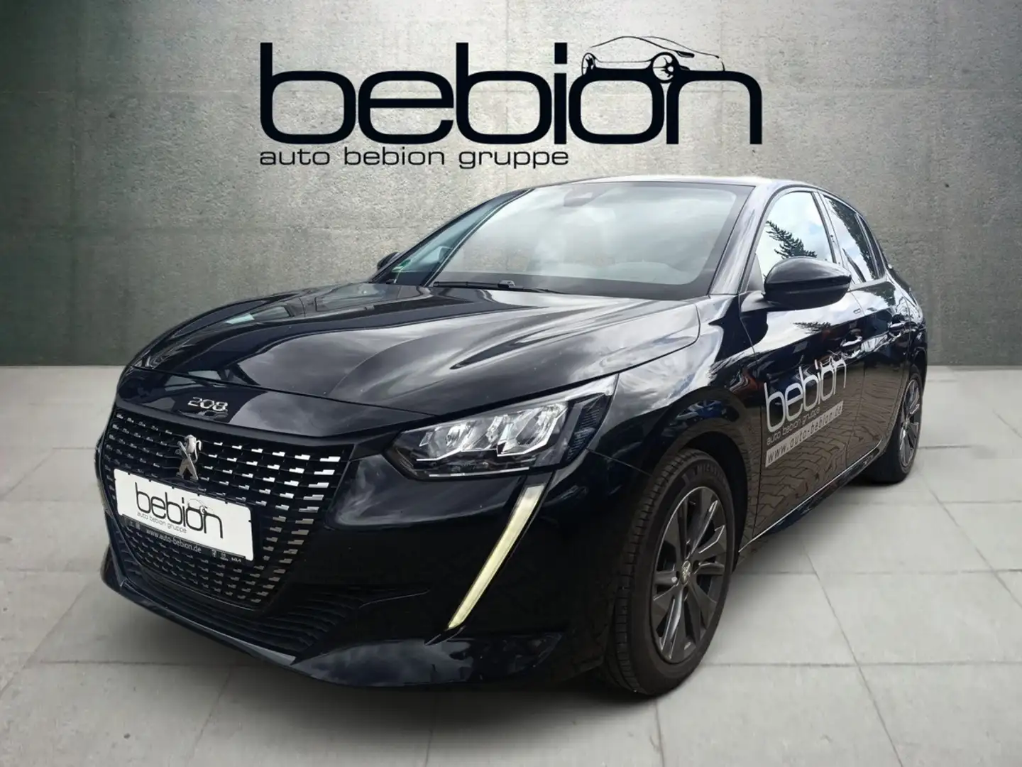 Peugeot 208 1.2 PureTech 100 Allure LED Navi PDC Kamera Noir - 1