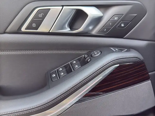 BMW X5 X5 view 9