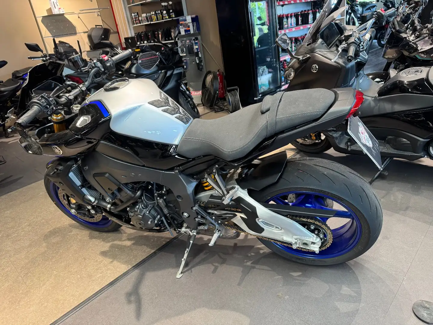 Yamaha MT-10 SP viele Extras Срібний - 2