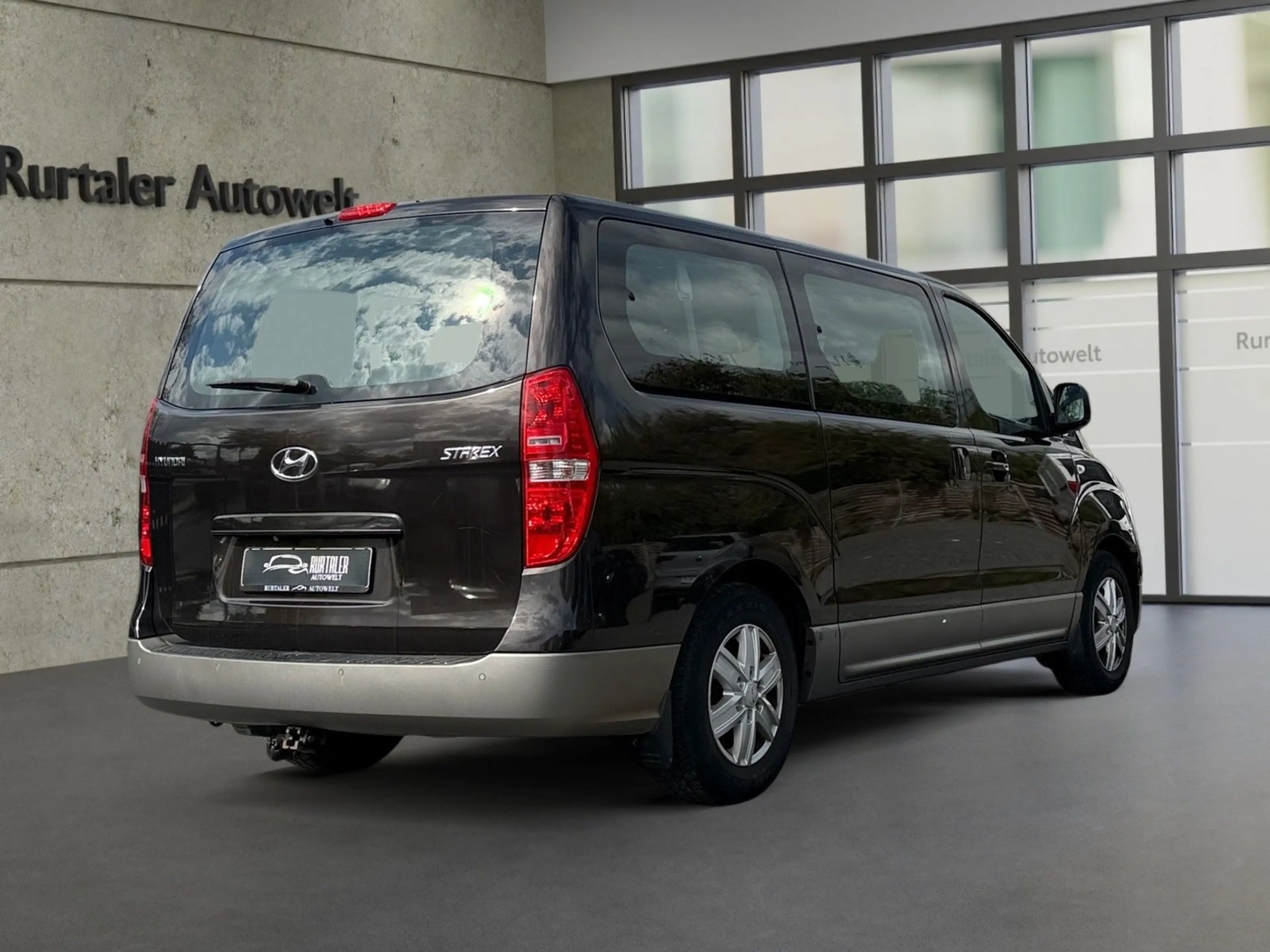 Hyundai H-1 Travel Comfort *AUTOM.*NAVI*SHZ*RFK*TÜV NEU* — photo 5