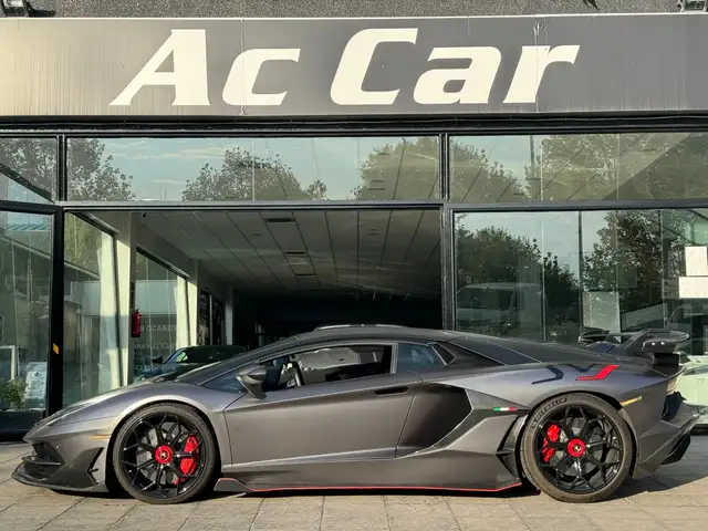 Lamborghini Aventador LP700 6.5 V12
