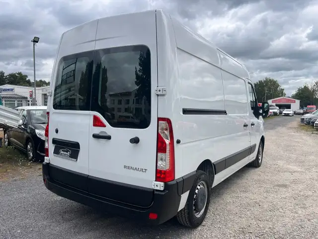 Renault Master view 4