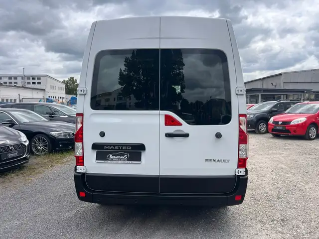 Renault Master view 5