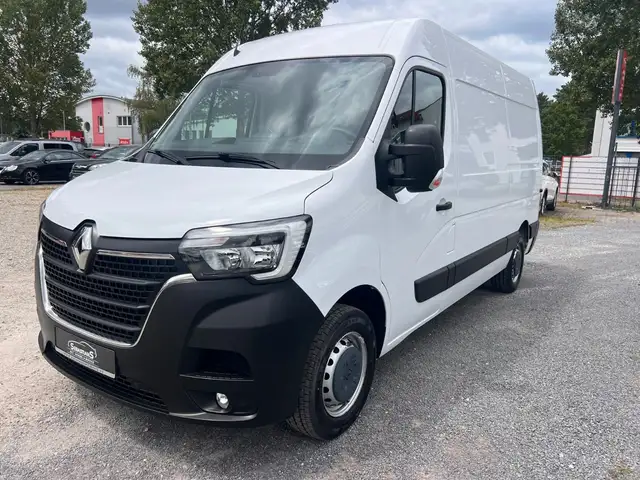 Renault Master view 3
