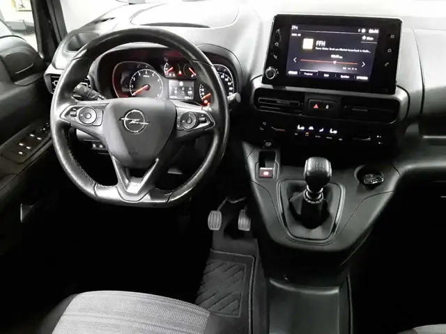 Opel Combo view 10