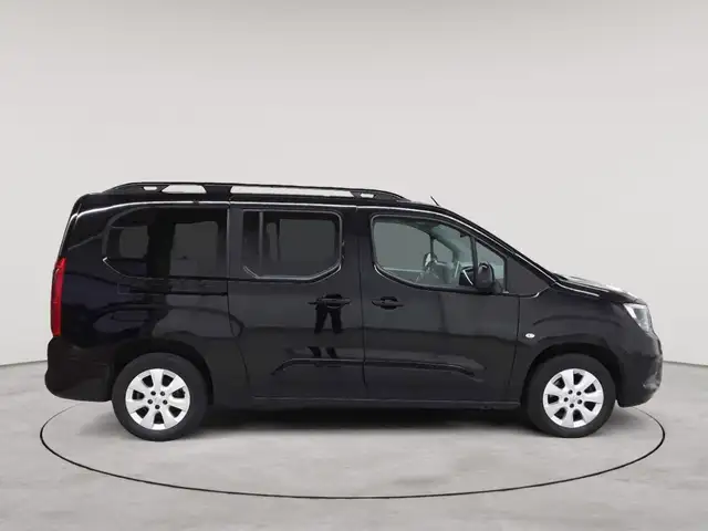 Opel Combo view 3