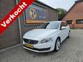 Volvo V60 2.4 D5 Twin Engine Lease Edition Weiß - thumbnail 1