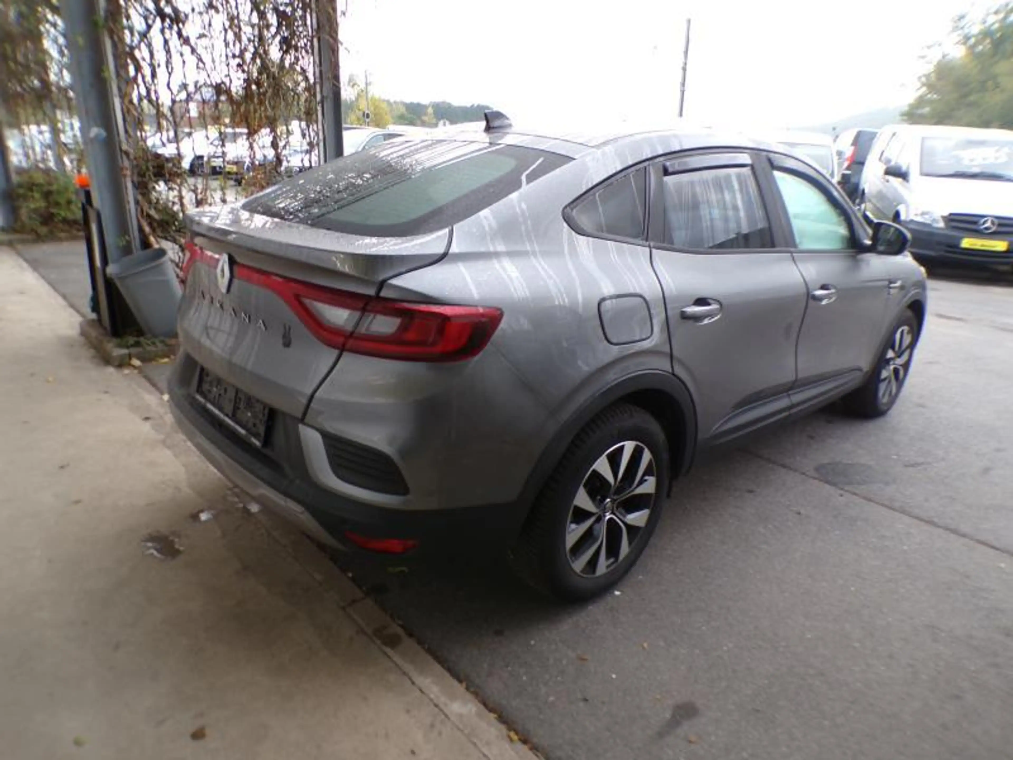 Renault Arkana 1.33 140cv Automatique Gris 27371km Airco GPS — photo 4
