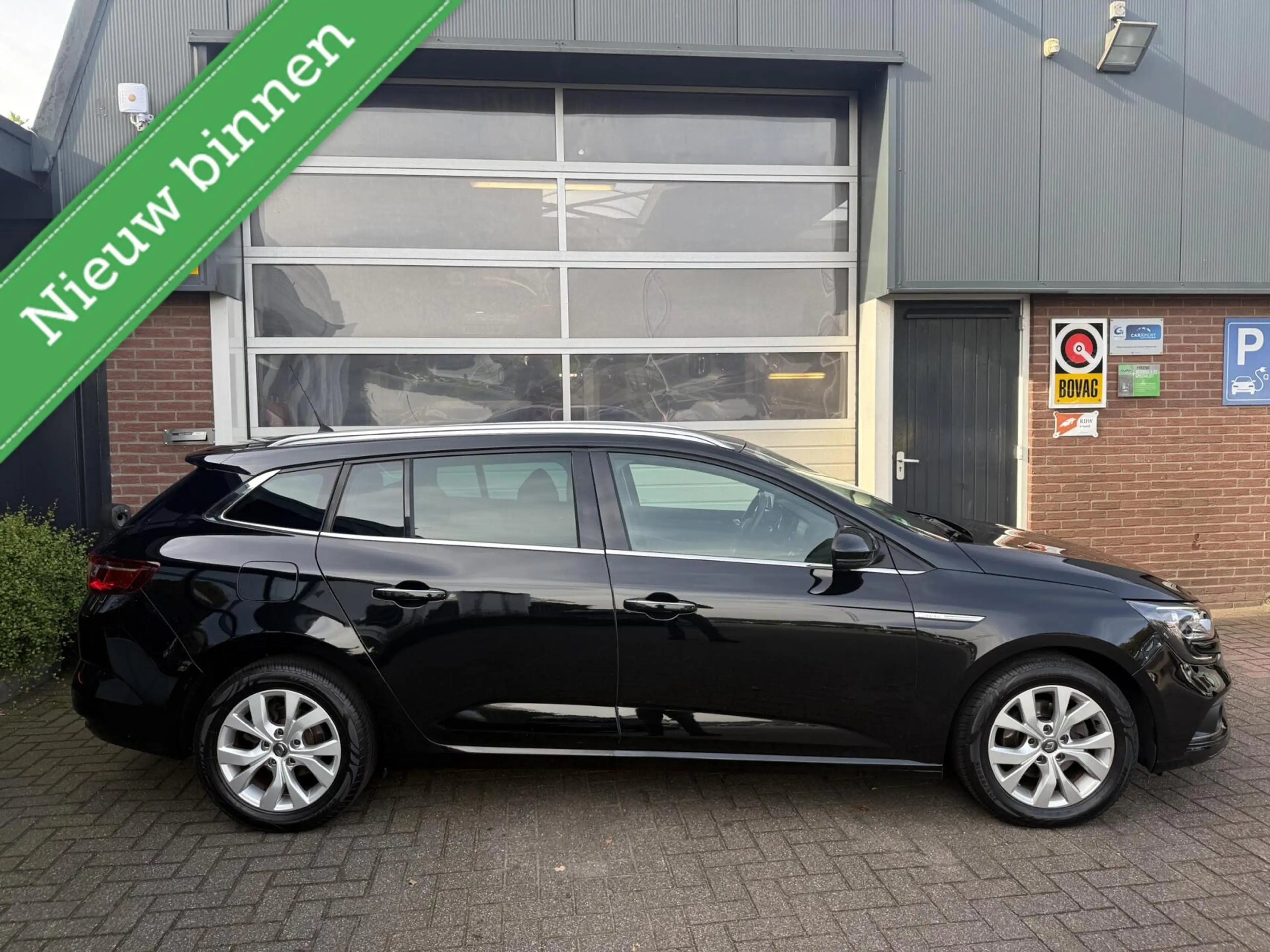 Renault Megane Estate 1.3 TCe Limited TH/CARPLAY *ALL-IN PRIJS* — photo 2
