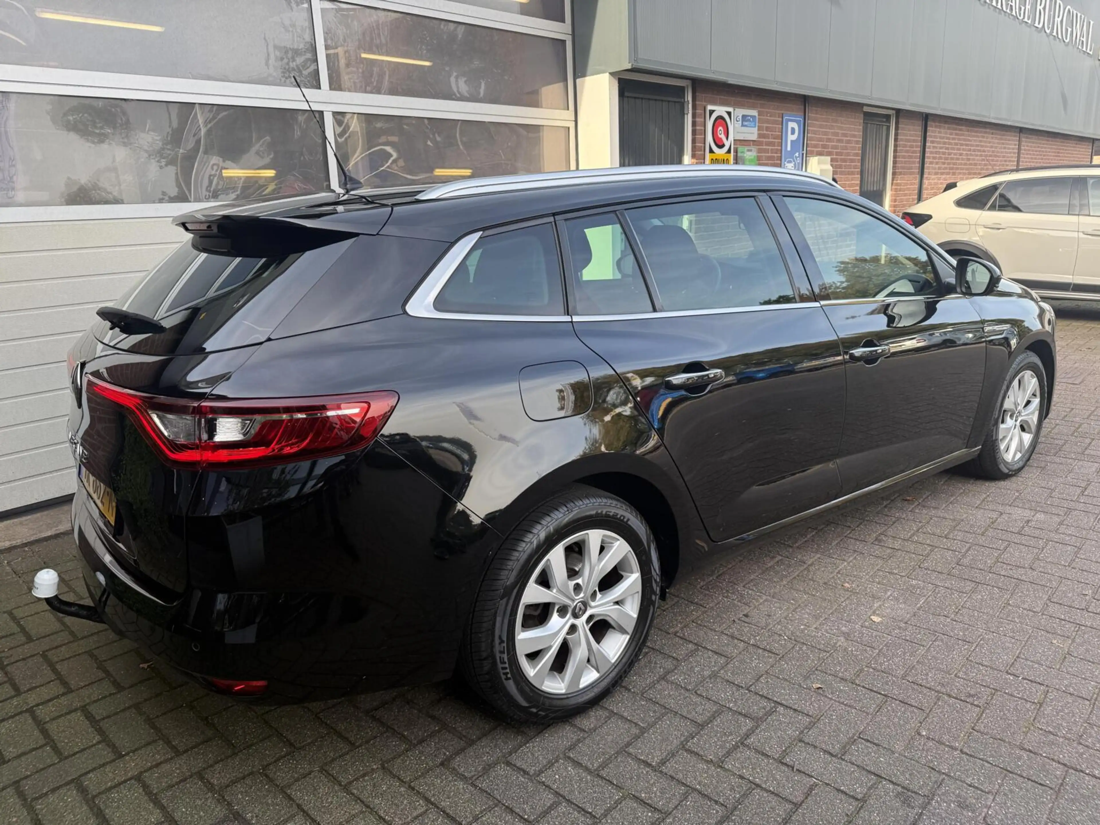 Renault Megane Estate 1.3 TCe Limited TH/CARPLAY *ALL-IN PRIJS* — photo 9