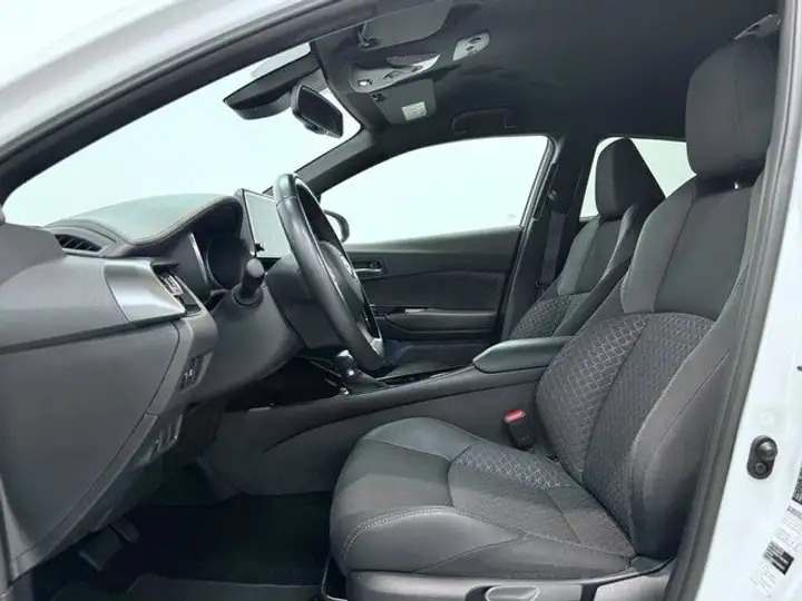 Toyota C-HR 2.0 180H Advance 2022, foto 16